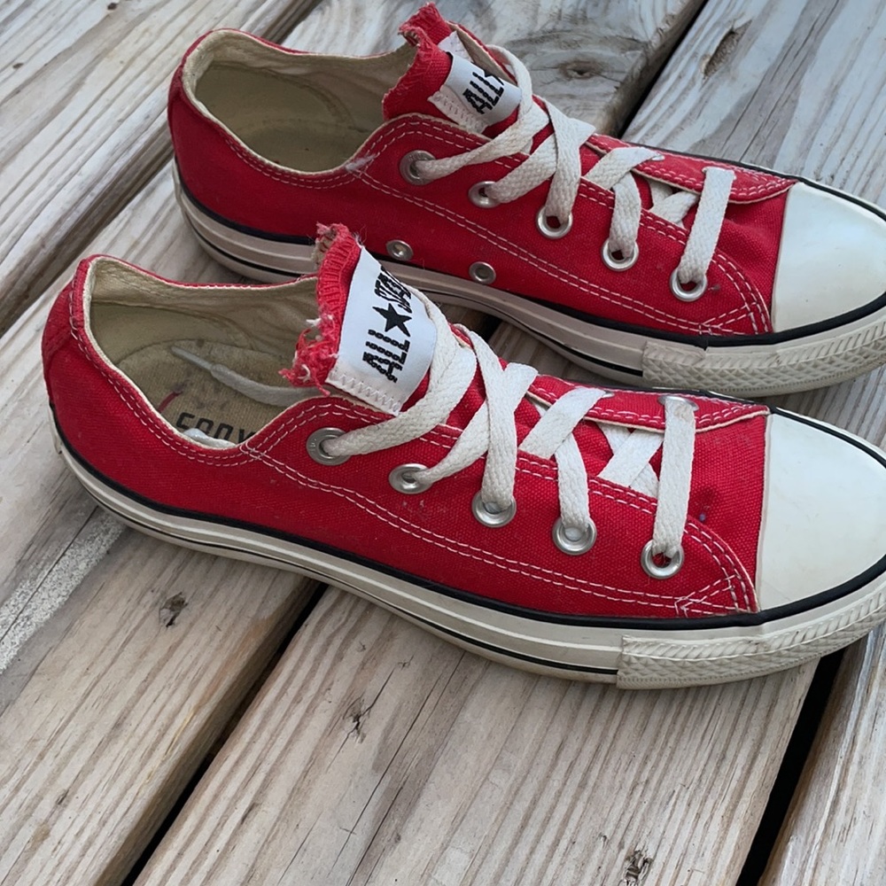 Converse All-Star Ox Red Unisex Sneakers Size W6/ M4 - Picture 3 of 9